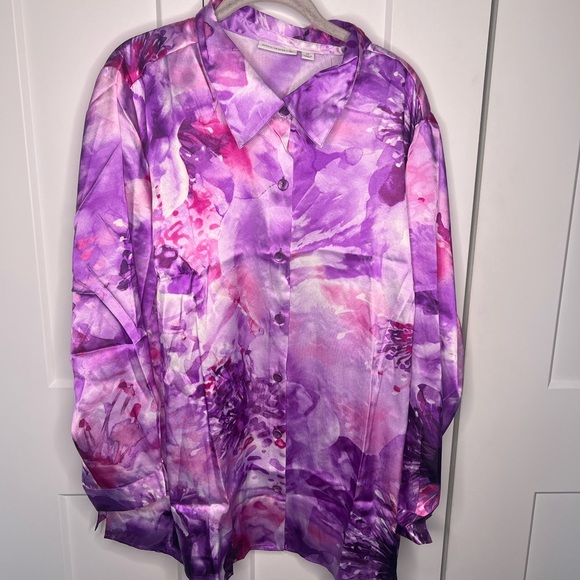 Susan Graver Tops - Susan Graver NWOT Purple Pink Floral Satin Button Down Blouse Women’s Plus 2X